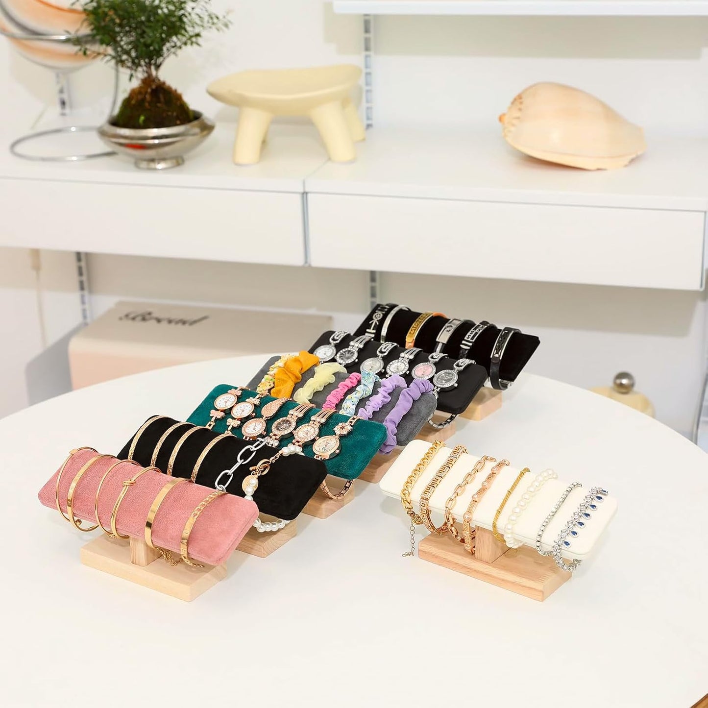 Wooden Watches Display Tower Base Watch Neck Bracelet Organizer Rack Bangle Scrunchie Headband Showcase Tower Dark Green Suede