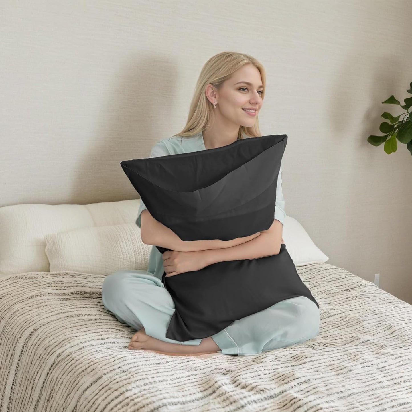 TELUS Black Pillow Cases Standard Size 2 Pack, Bamboo Rayon Cooling Pillowcases with Envelope Closure, Cool Breathable Pillow Case for Hot Sleepers & Night Sweats, 20x26 inches
