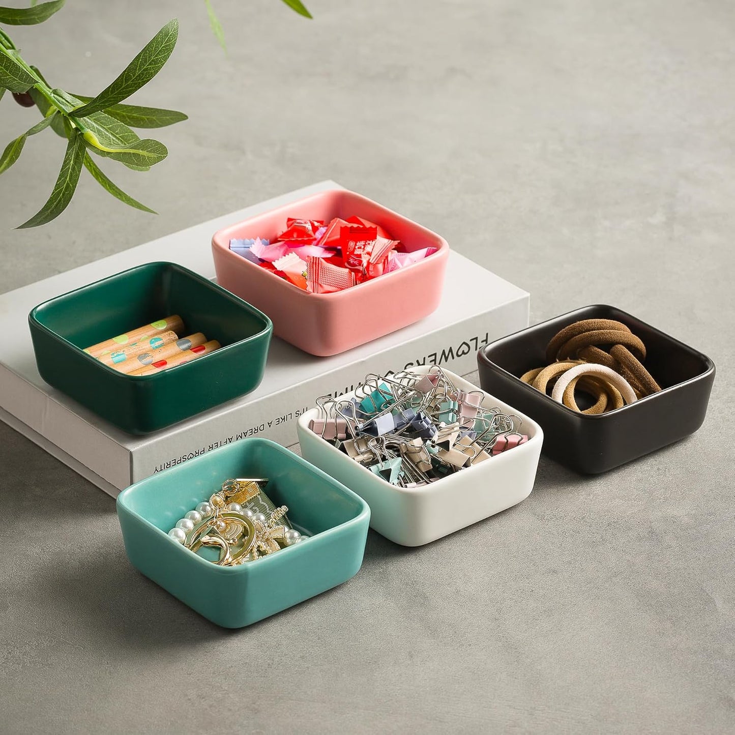 Ceramic Paper Clip Holder for Desk Cute Binder Holder Paperclip Holders for Office Paper Clips Dispenser Organizer desk décor (blue)