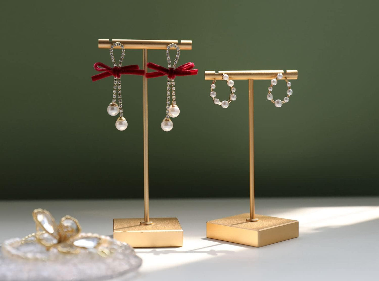 GemeShou 2pcs metal earring holder, Gold T bar earring display stand, mini hangers for earrings Jewelry Photography, earring storage organizer【Gold-Square Base 2pcs Height 4.3 and 5.1 inch】