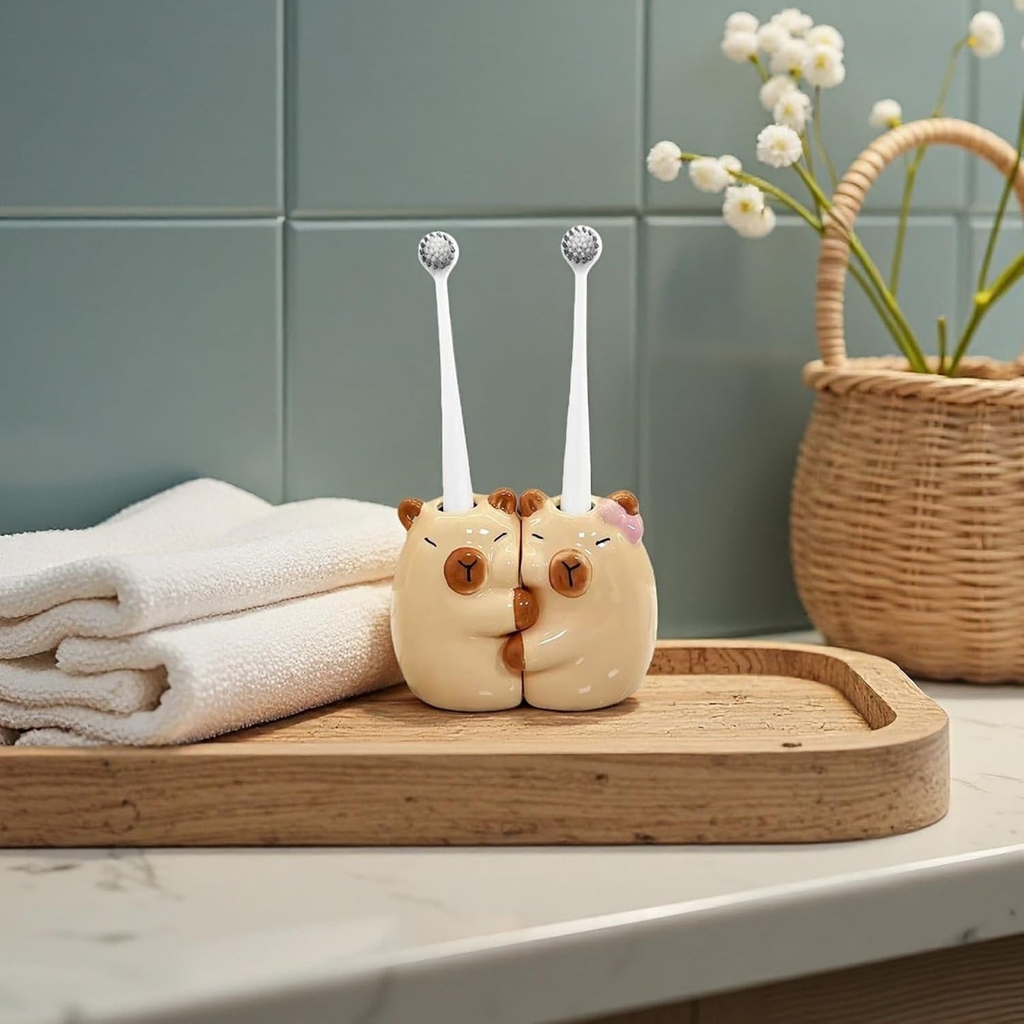 Ceramic Toothbrush Holder for Bathroom, Cute Capybara Shape Tooth Brush Holders for Bathroom Countertop Home Office Table Decor