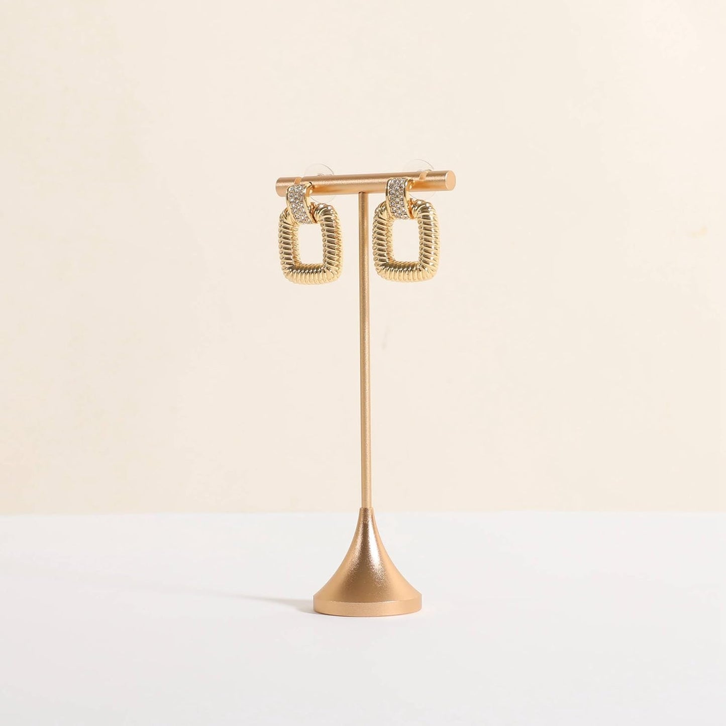GemeShou Single Gold Earring T bar Stand, Metal earring display holder for show, Small jewelry studs hanger for Online store Photo Shoot【Gold-Cone Base Height 5"】