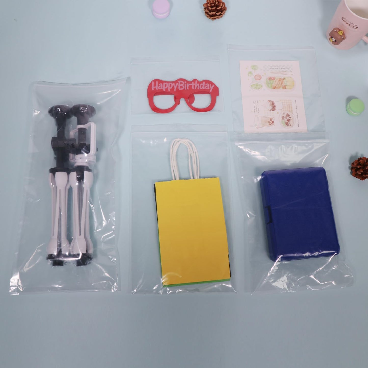 iMailer- 8" x 12" 200 Pack- 2 Mil Resealable Zip Bags- Clear Plastic Bags with Zip Top Lock for Storage, Organizing, Crafts, Travel