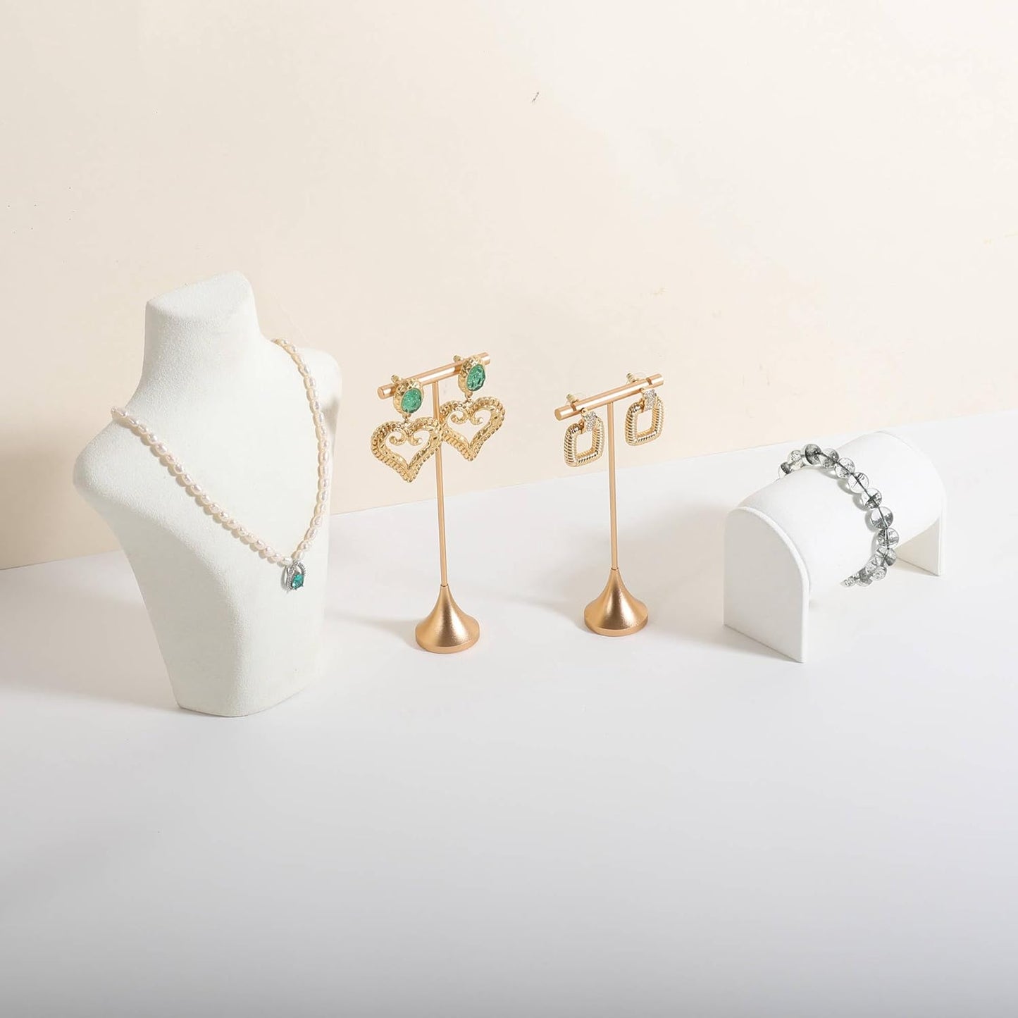 GemeShou Single Gold Earring T bar Stand, Metal earring display holder for show, Small jewelry studs hanger for Online store Photo Shoot【Gold-Cone Base Height 5.8"】