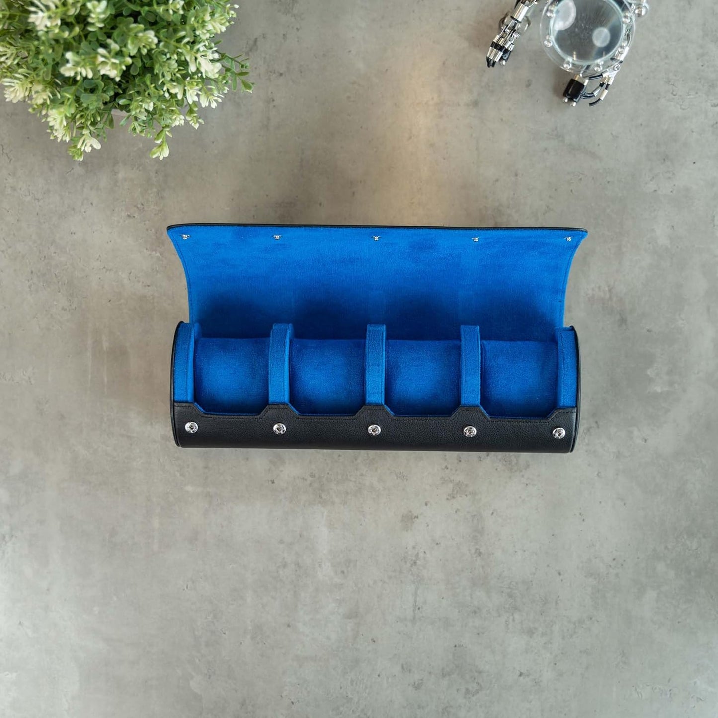DailyWatch | Personalized Watch Roll Travel Case For 4 Watches - Handmade Genuine Leather Travel Case With Custom Engraving of Name or Initials - Black Blue