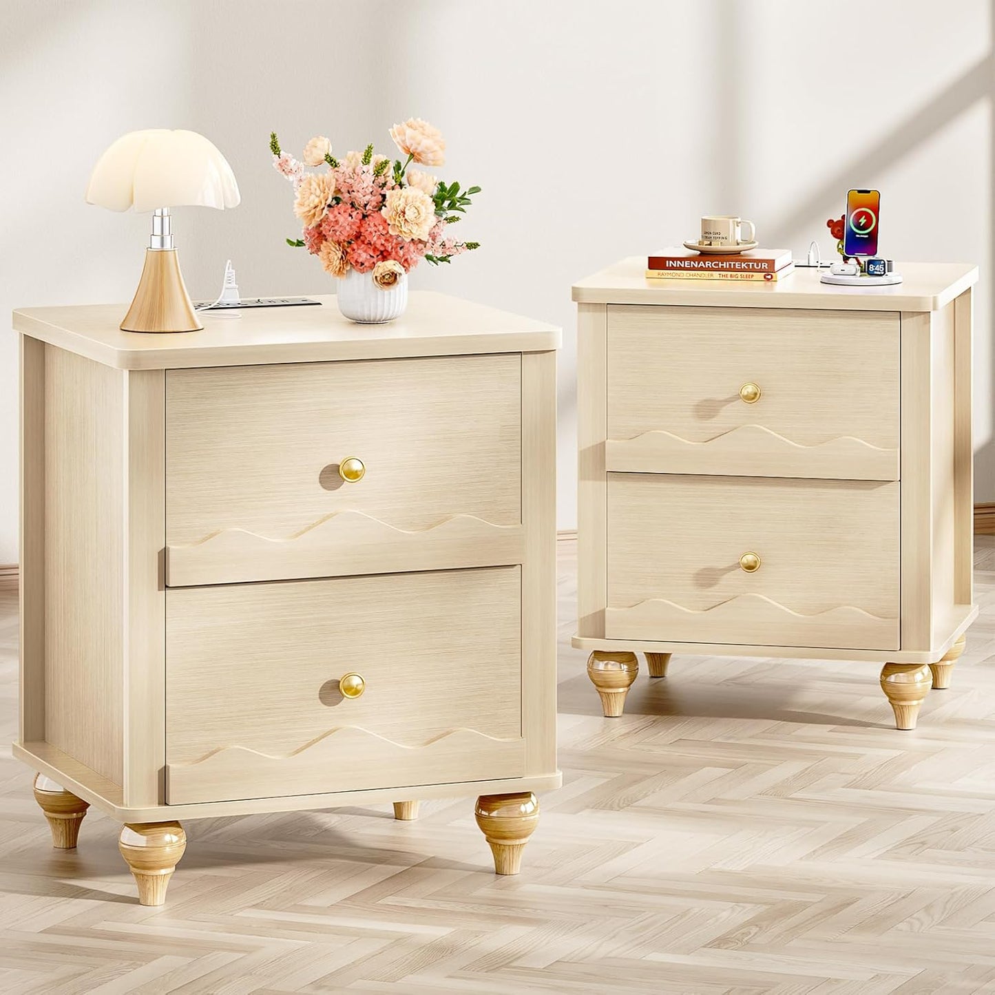 Cyclysio Nightstand Set of 2 with Charging Station, Side End Table with 2 Drawers, Modern Wood Night Stand Set 2 with Scalloped Pattern for Bedroom, Bedside Night Tables with Solid Wood Gourd Legs