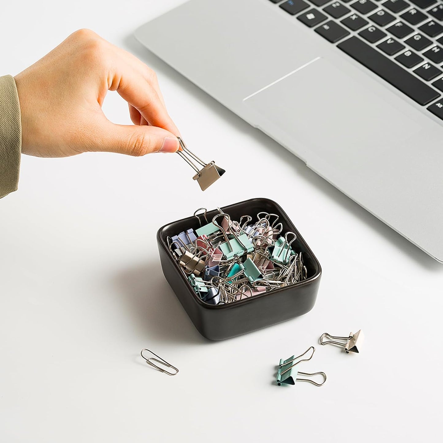 Ceramic Paper Clip Holder for Desk Cute Binder Holder Paperclip Holders for Office Paper Clips Dispenser Organizer desk décor (black)