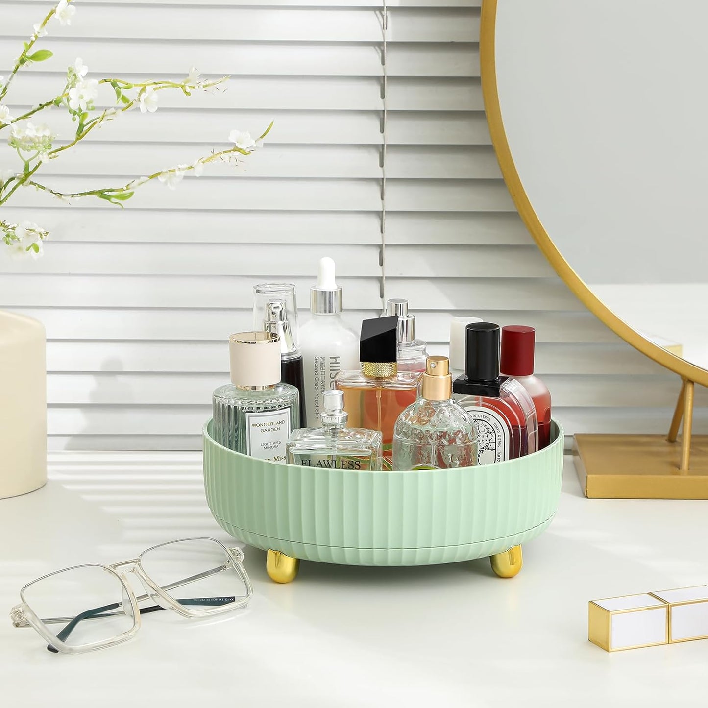 Anyoifax Makeup Perfume Organizer Tray 360 Degree Rotating Lazy Susan Skincare Lotion Organizer Spinning Cosmetics Storage for Dresser, Vanity, Bathroom Countertop, Small Light Green