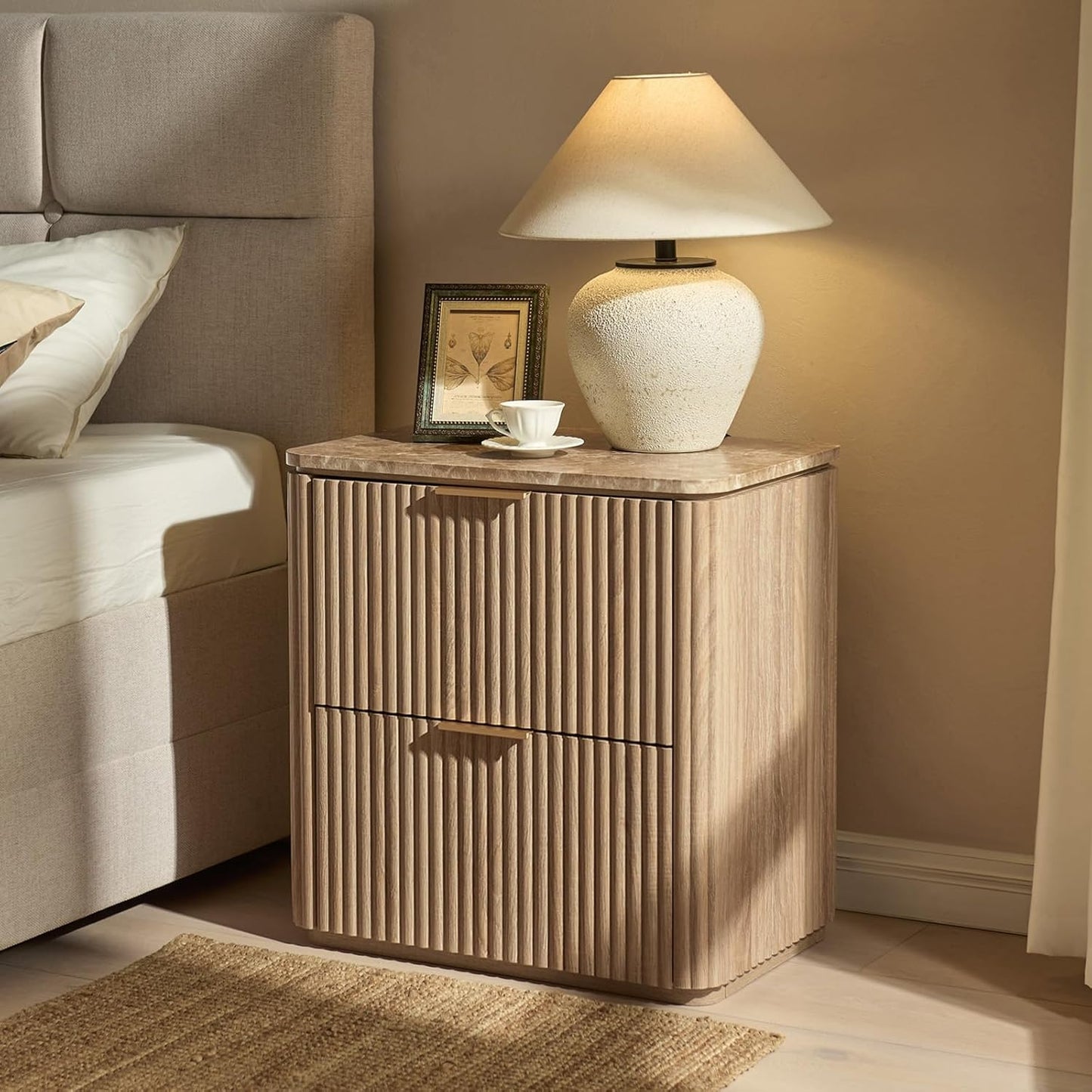 Fluted Nightstand Set of 2, Bedside Table with 2 Drawers, Engineered Wood End Table with Faux Marble-Top, Curved Corners, Metal Handle, Modern Night Stand for Bedroom, Small Spaces, Natural Oak
