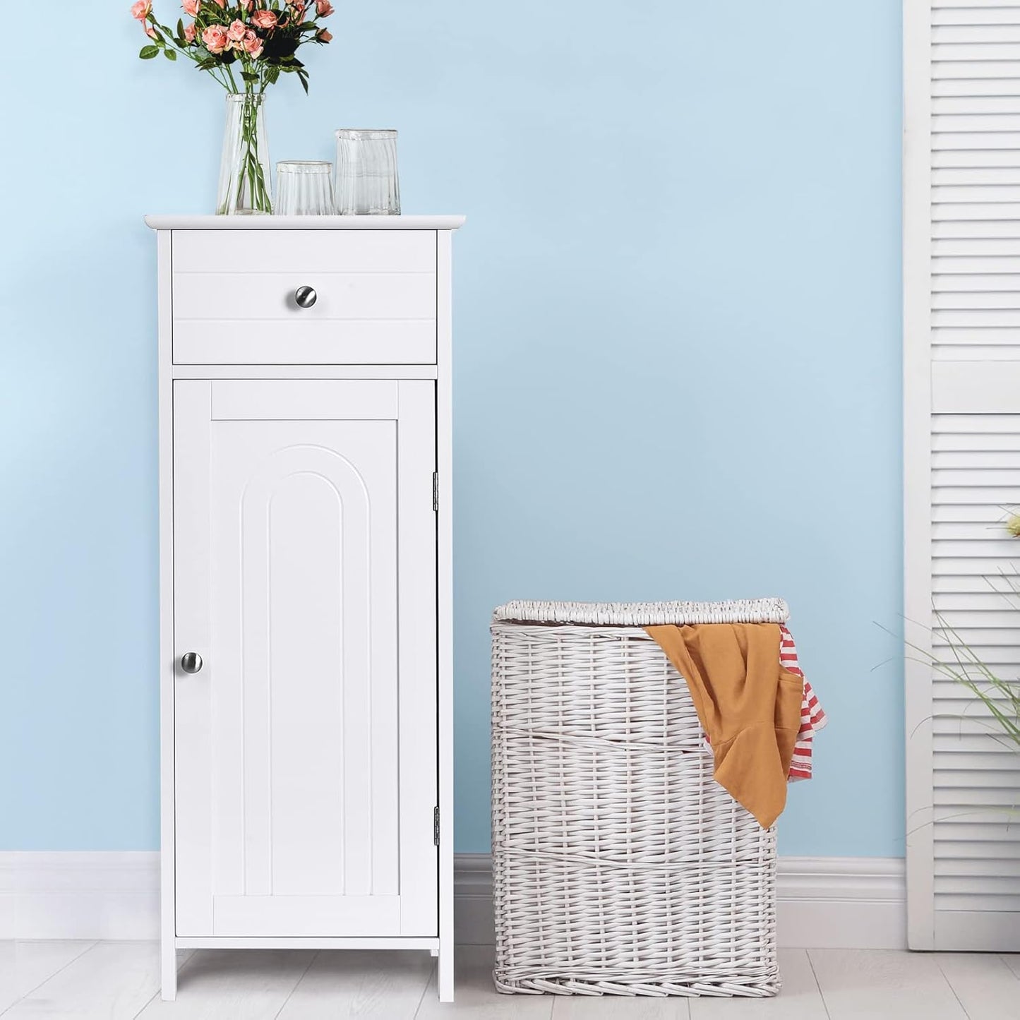 HAPPYGRILL Small Bathroom Storage Cabinet,Single Door Narrow Storage Cabinet Organizer w/Drawer & 3-Level Adjustable Shelves,Bathroom Cabinets Freestanding w/Anti-Tipping Device for Living Room Toilet