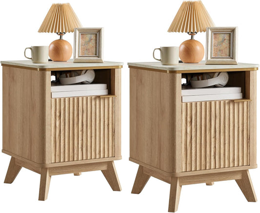 QUW Fluted Nightstands Set of 2 with Charging Station, 18" Modern Side Table, Wooden Bedside Table with Faux Marble Top, Open Storage, Cabinet, End Table for Bedroom, Living Room, Natural Oak