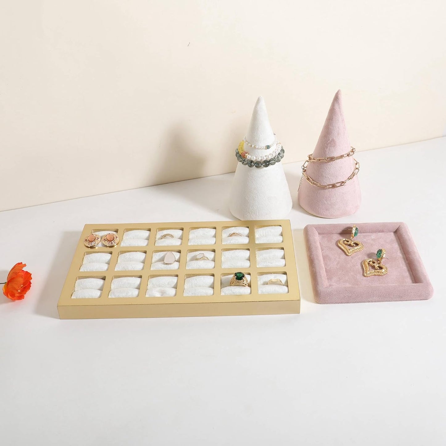 GemeShou Velvet Ring Storage Organizer Tray with 18 grids, White Jewelry Earring Display Stand for Selling, Velvet Jewelry Studs Display Holder【White】