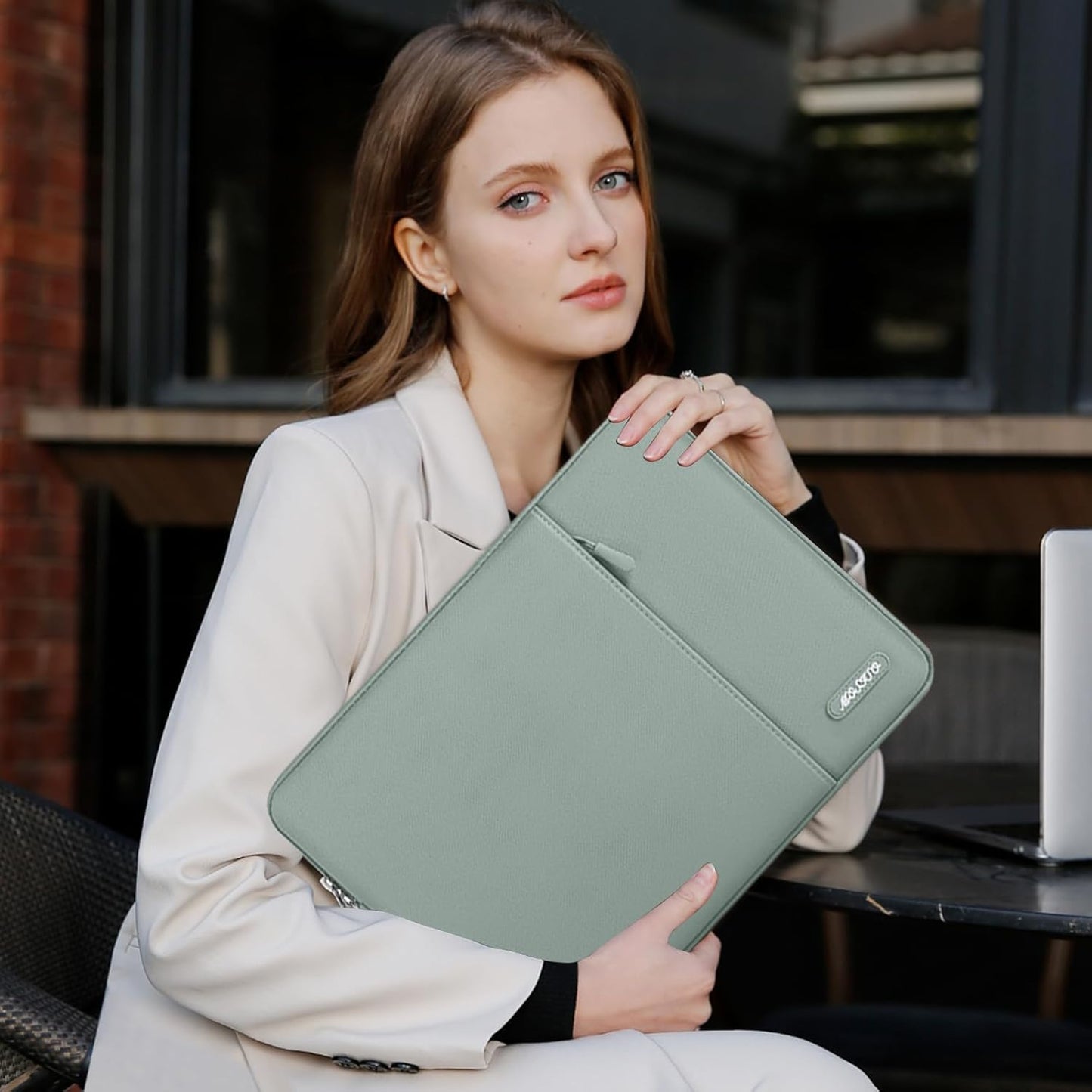 MOSISO Laptop Case 15 inch, 15 inch Laptop Sleeve Compatible with MacBook Air 15 M4 A3241 M3 A3114 M2 A2941 2025 2024 2023,Dell XPS 15,Polyester Vertical Computer Sleeve Bag with Pocket, Antique Green