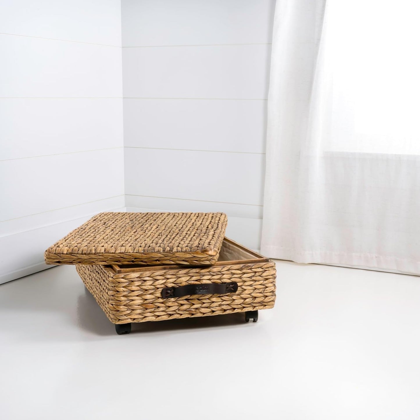 happimess BSK1006A 26.38" Chett Minimalist Hand-Woven Hyacinth/Wood Underbed Storage Bin with Wheels and Handles for Storage and Decoration in Bathroom, Bedroom, Closet, Entryway, Guest Room, Natural