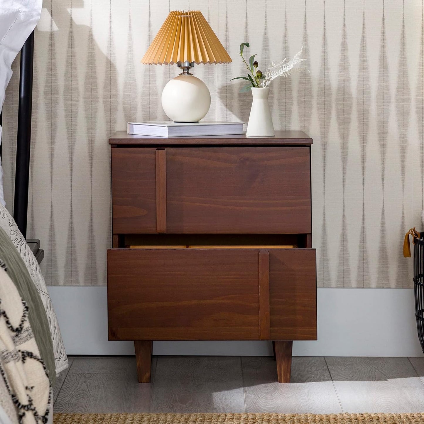Walker Edison Sprague Contemporary Detailed Drawer Solid Wood Nightstand, 20 Inch, Walnut