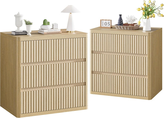 Fluted Nightstand Set of 2, Natural Oak Night Stand with 3 Drawers, Bedside Table with Storage, Mid Century Modern End Table Bedside Table Set, Curved Profile Handleless Design, 25” Wide