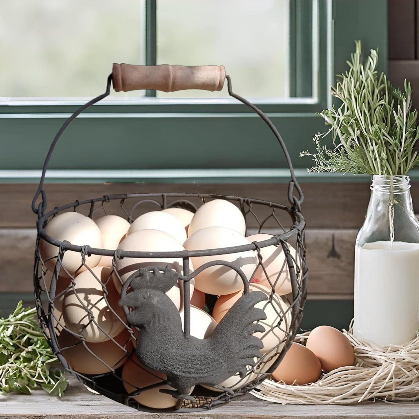 LINCOUNTRY. Chicken Wire Egg Basket for Gathering Fresh Eggs with Handle Storage Container Holder, Vintage Rustic Farmhouse Rooste Decor Round Metal Egg Collecting Basket Kitchen Countertop