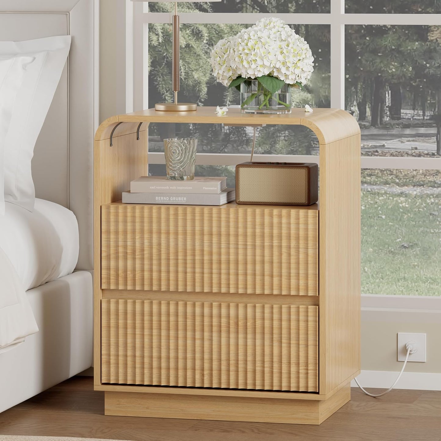 Natural Oak Nightstands Set of 2 with Charging Station, Mid Century Modern End Tables & Bedside Tables, Fluted Wood Small Night Stands with 2 Hidden Drawers and Storage Shelf for Bedroom