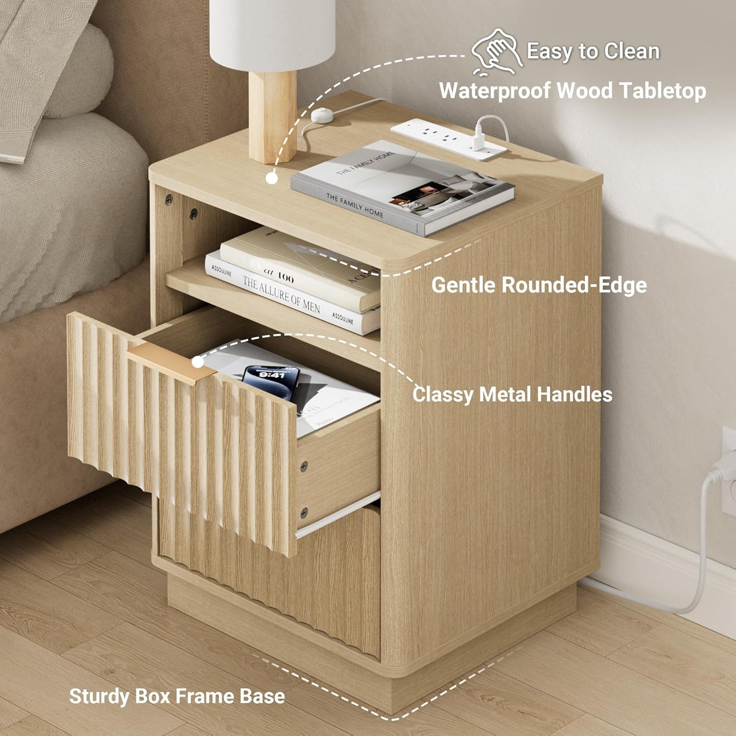 Fluted Night Stand Set of 2 with Charging Station, 18" Mid-Century Modern Nightstand, 2 Drawers End Table with Storage, Bedside Table for Bedroom Home Office, Curved Profile (Natural Oak)