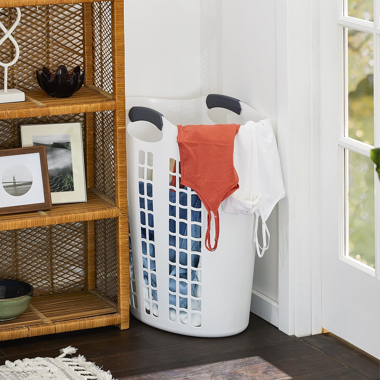 Gracious Living Easy Carry Flex Hamper, Large 87.5 Liter Lightweight Plastic Ventilated Laundry Basket Clothes Bin with Handles, White 3 Pack