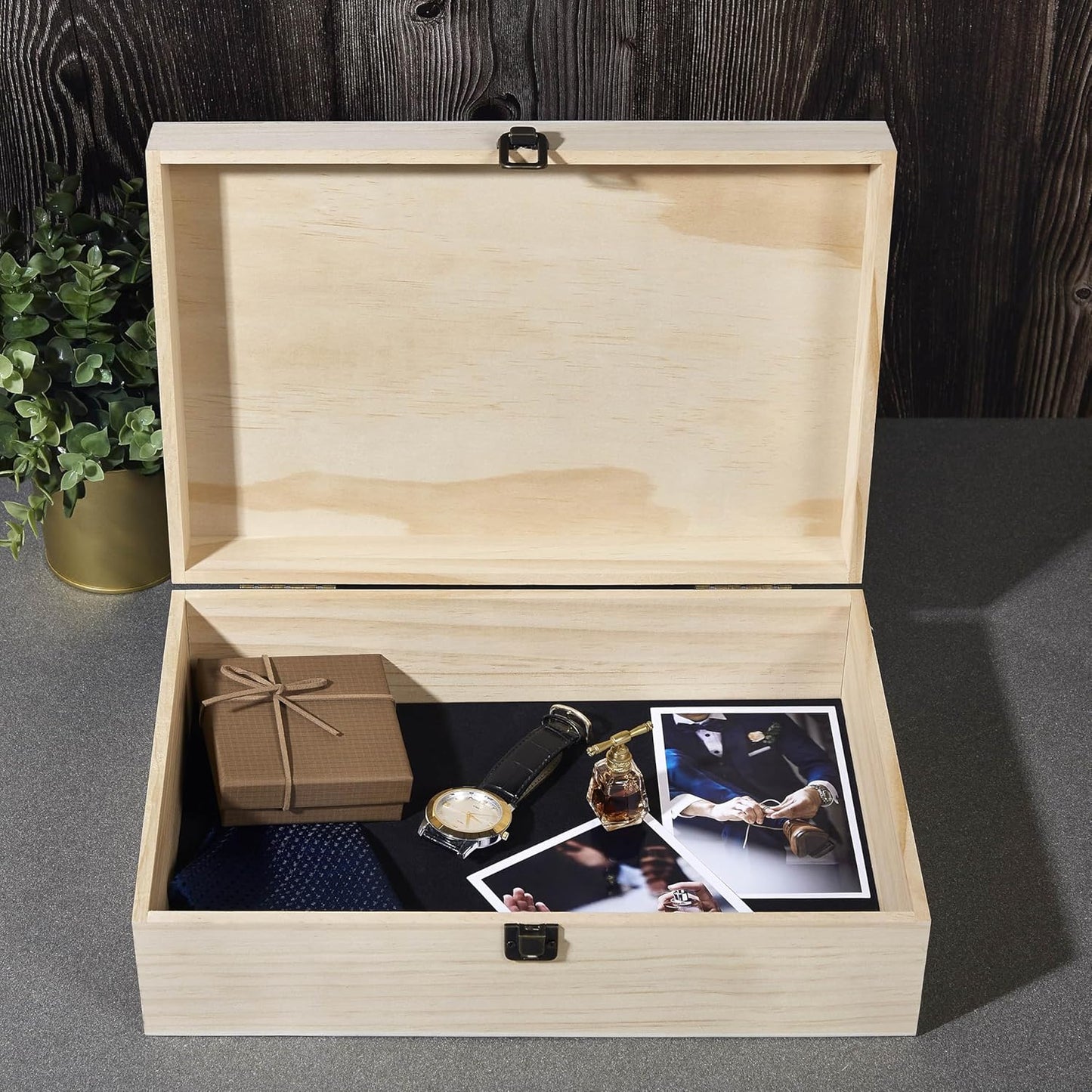 makerflo XL Natural Pine Wood Memory Box with Black Felt Inside, Hinged with Clasp, Keepsake Wooden Box Ideal for Craft and Personalization (Laser Engraving, Epoxy, UV DTF, and Vinyl) – Pack of 12